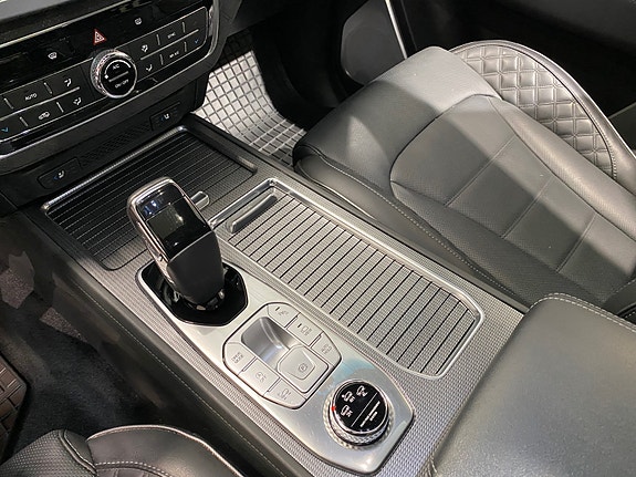 KGM Rexton 20 of 27