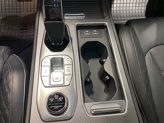 KGM Rexton 19 of 27