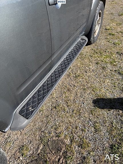 Nissan Pathfinder 22 of 27