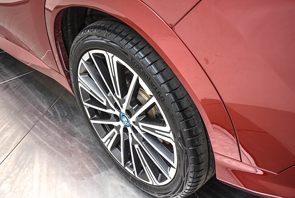BMW iX2 2 of 5