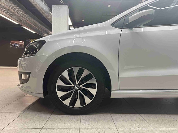 Volkswagen Polo 3 of 30