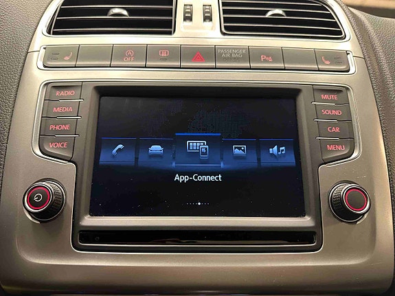 Volkswagen Polo 21 of 30