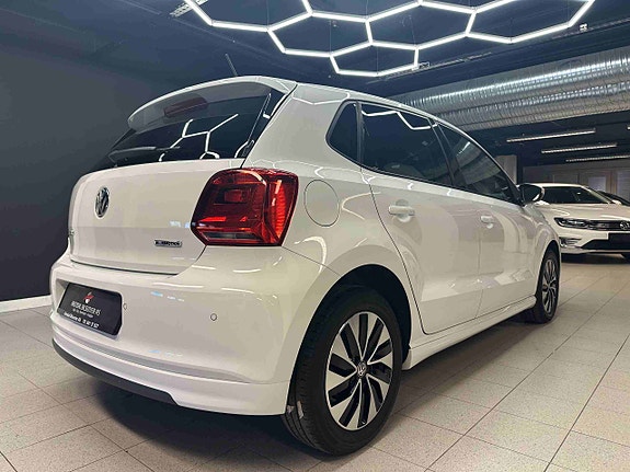 Volkswagen Polo 6 of 30