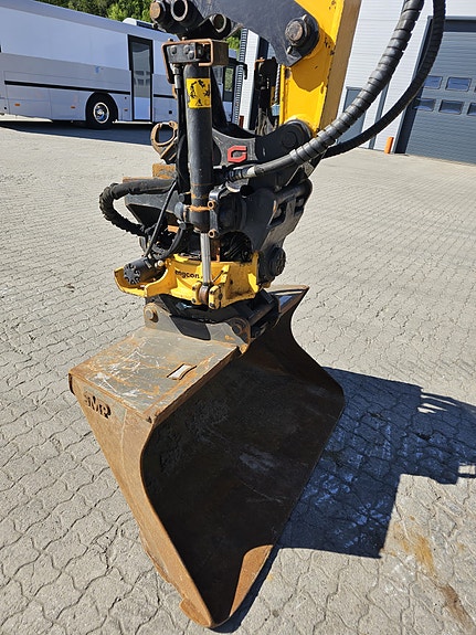 JCB 100-C-1,   KUN 1123 Timer, Vi tar alt tenkelig i innbytte, bare kom med forslag 17 of 30