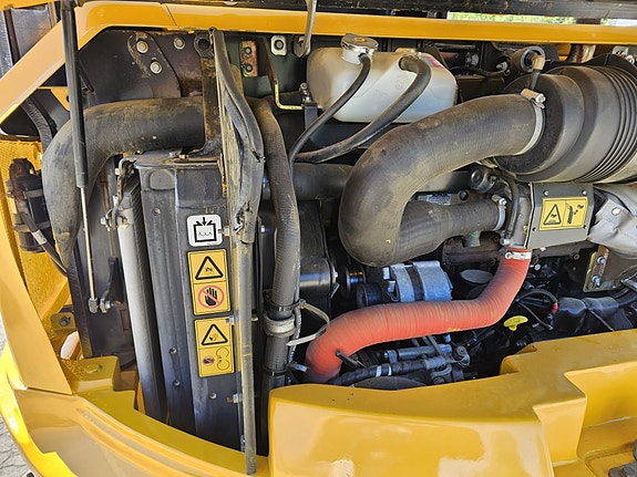 JCB 100-C-1,   KUN 1123 Timer, Vi tar alt tenkelig i innbytte, bare kom med forslag 22 of 30