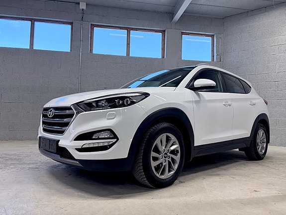 Hyundai Tucson 2 of 11