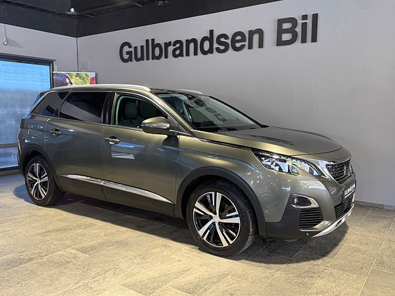 Peugeot 5008 3 of 5