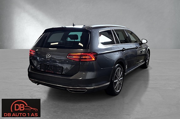 Volkswagen Passat 4 of 5
