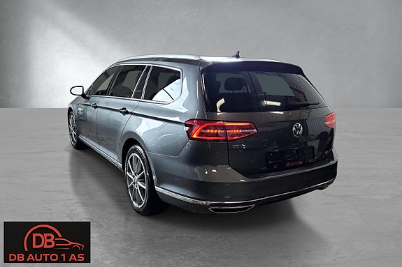 Volkswagen Passat 5 of 5