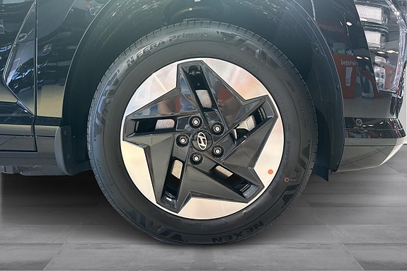 Hyundai Kona 24 of 26