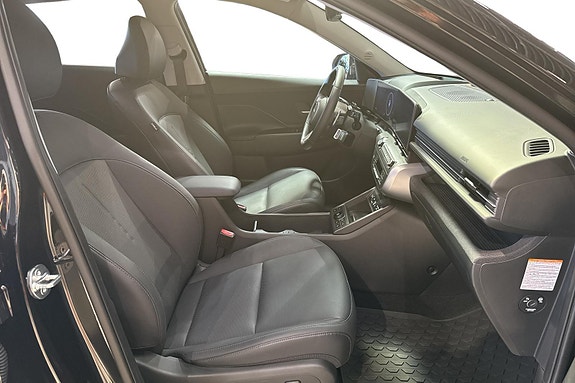 Hyundai Kona 23 of 26
