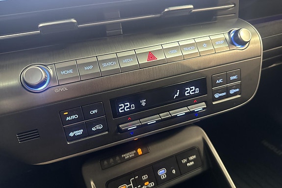 Hyundai Kona 19 of 25