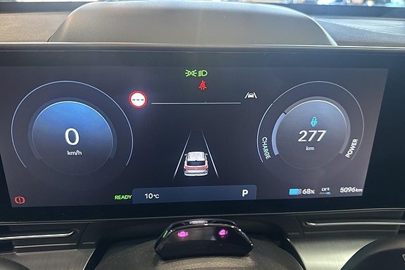 Hyundai Kona 13 of 25