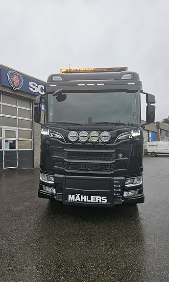 Scania R590 8x4*4 tridem krokløft m/ komplett brøytepakke 6 of 24