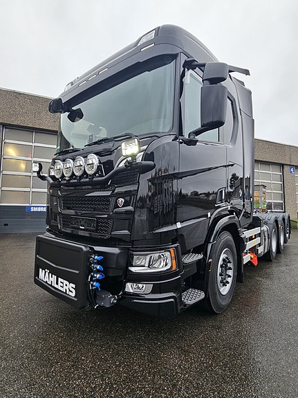 Scania R590 8x4*4 tridem krokløft m/ komplett brøytepakke 5 of 24