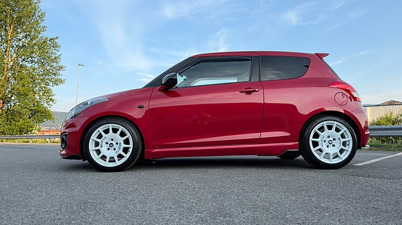 Suzuki Swift 5 of 5