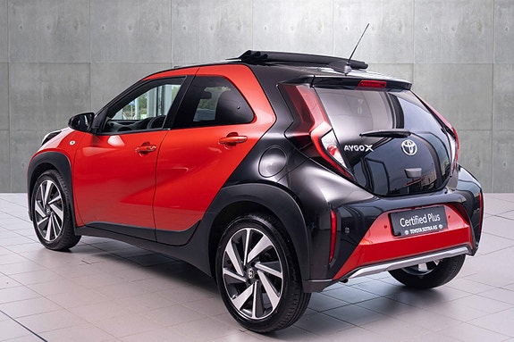 Toyota Aygo X 3 of 5