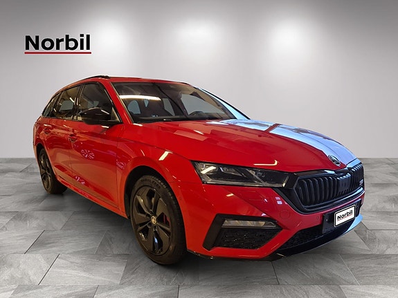 Skoda Octavia RS 7 of 25