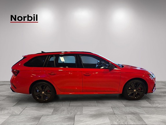 Skoda Octavia RS 6 of 25