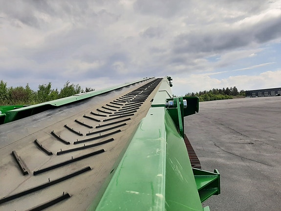 McCloskey DEMO 4080 Stacker 11 of 16