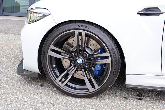 BMW M2 8 of 30