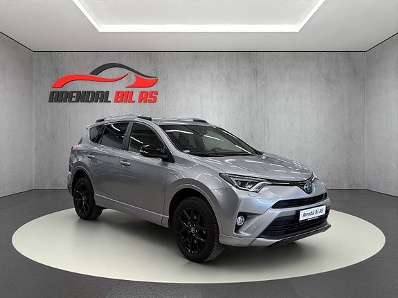 Toyota RAV4 4 of 21