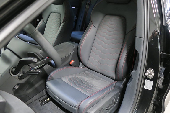 Audi A6 e-tron 19 of 21
