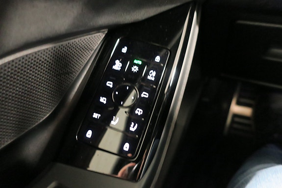 Audi A6 e-tron 18 of 21