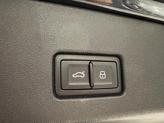 Audi Q4 e-tron 7 of 20
