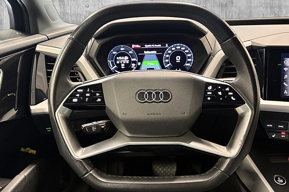 Audi Q4 e-tron 12 of 20