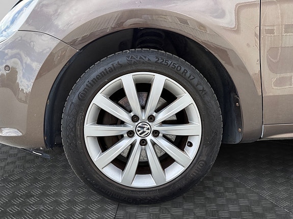 Volkswagen Sharan 9 of 30