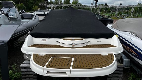 Sea Ray Sunsport 220 M/Mercury V6 - Klar for sommeren! 4 of 5