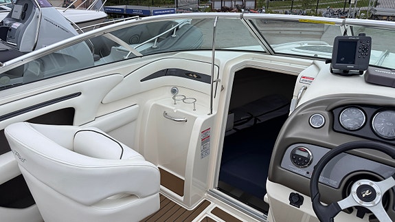 Sea Ray Sunsport 220 M/Mercury V6 - Klar for sommeren! 11 of 18