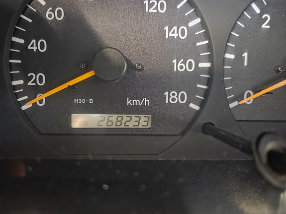 Toyota HiAce 10 of 10