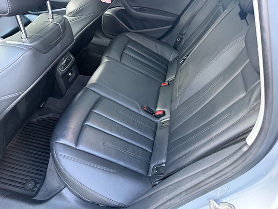 Audi A4 8 of 20