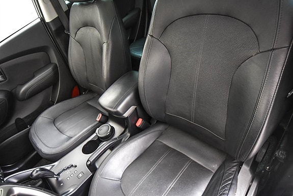 Hyundai ix35 14 of 23