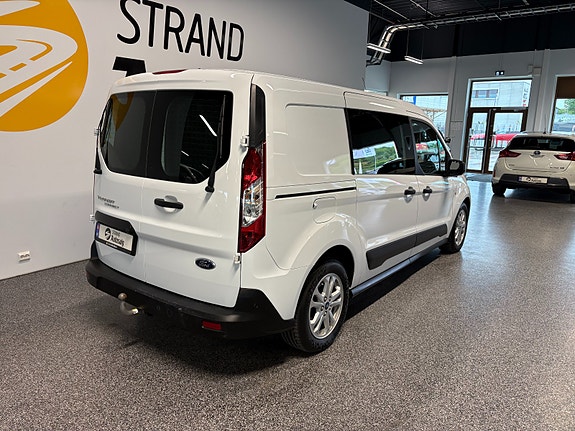 Ford Transit Connect 4 of 5