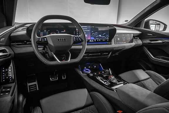 Audi Q6 e-tron 24 of 30