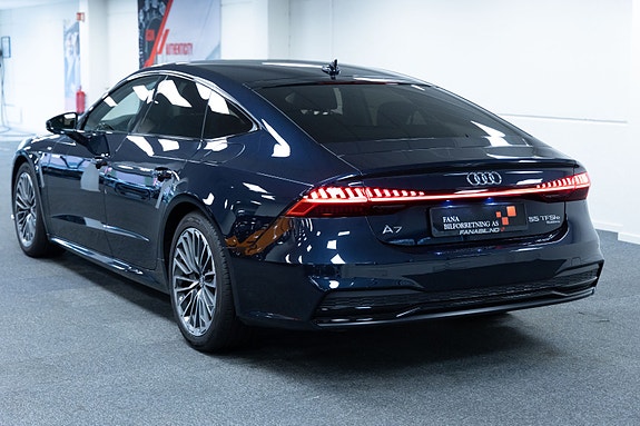 Audi A7 2 of 5