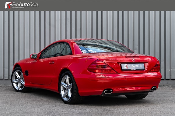 Mercedes-Benz SL500 7 of 30