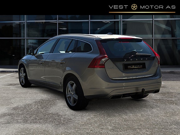 Volvo V60 5 of 5