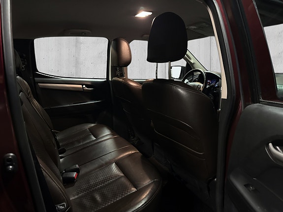 Isuzu D-max 26 of 30