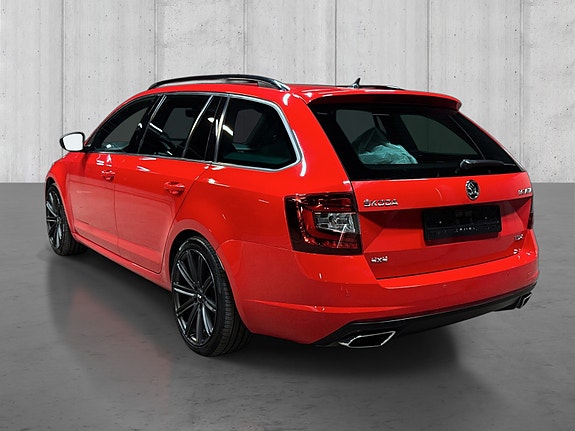 Skoda Octavia RS 3 of 5