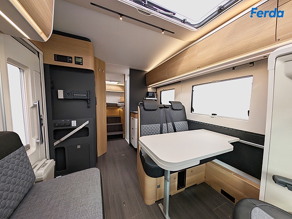 Adria Coral Plus 670 SL - Enkle Senger | Stor Garasje | 5 of 30