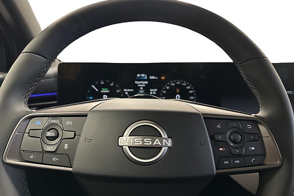 Nissan Leaf 9 of 30