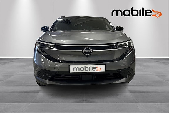 Nissan Leaf 18 of 30