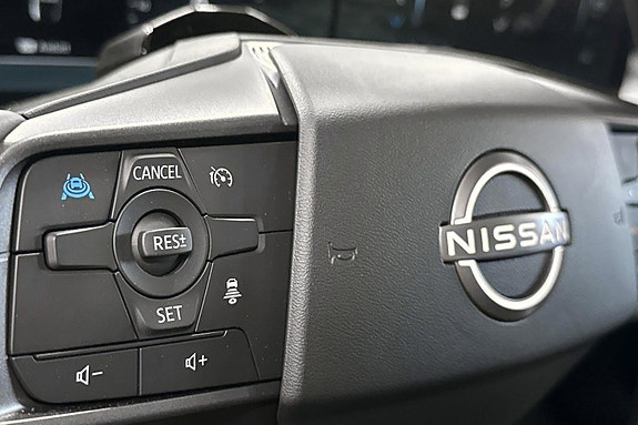 Nissan Leaf 30 of 30