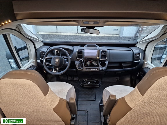 Challenger 318 ULTIMATE EDITION Fiat Ducato 140 hk 2,2L automat 9 of 27