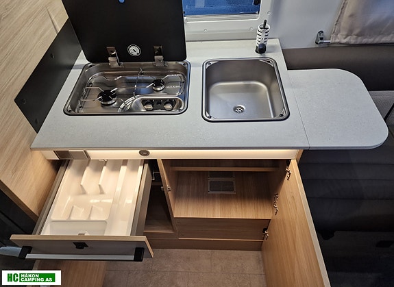 Challenger 318 ULTIMATE EDITION Fiat Ducato 140 hk 2,2L automat 18 of 27