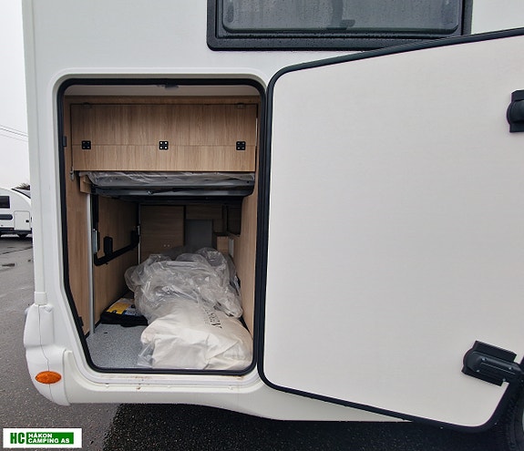 Challenger 318 ULTIMATE EDITION Fiat Ducato 140 hk 2,2L automat 5 of 27